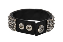 Load image into Gallery viewer, 極美品 CHROME HEARTS クロムハーツ ゼロダブルピラミッド レザーブレスレット 重量約155.2g サイズ8 30ピース シルバー925 中古 4b012198
