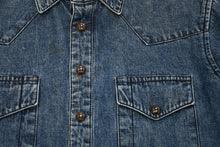 Load image into Gallery viewer, CHROME HEARTS クロムハーツ デニムウエスタンシャツ 長袖シャツ サイズSM CHクロスパッチ 2パッチ クロスボールボタン 良品 中古 4b012205