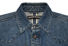 Load image into Gallery viewer, CHROME HEARTS クロムハーツ デニムウエスタンシャツ 長袖シャツ サイズSM CHクロスパッチ 2パッチ クロスボールボタン 良品 中古 4b012205