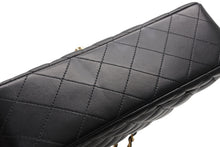 Load image into Gallery viewer, 新品同様 CHANEL シャネル マトラッセ23 Wフラップ Wチェーンショルダーバッグ ランダム番台 ココマーク ラムスキン ブラック 中古 4b012229