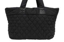 Load image into Gallery viewer, CHANEL シャネル コココクーン MM トートバッグ A48611 13番台 ココマーク ナイロン レザー ブラック シルバー金具 美品 中古 4b012248