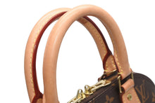 Load image into Gallery viewer, LOUIS VUITTON ルイヴィトン モノグラム アルマBB ハンドバッグ M53152 ショルダー 2WAY PVC ゴールド金具 美品 中古 4b012462