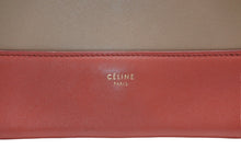 Load image into Gallery viewer, 極美品 CELINE セリーヌ フレームショルダーバッグ バイカラー レザー レッド ブラウン ゴールド金具 中古 4b012255