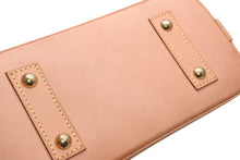 Load image into Gallery viewer, LOUIS VUITTON ルイヴィトン モノグラム アルマBB ハンドバッグ M53152 ショルダー 2WAY PVC ゴールド金具 美品 中古 4b012462