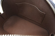 Load image into Gallery viewer, LOUIS VUITTON ルイヴィトン モノグラム アルマBB ハンドバッグ M53152 ショルダー 2WAY PVC ゴールド金具 美品 中古 4b012462