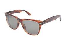 Load image into Gallery viewer, Ray-Ban レイバン WAYFARER ll ウェイファーラー ll B＆L U.S.A W1211 美品 中古 4b011523