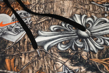 Load image into Gallery viewer, 新品未使用 CHROME HEARTS クロムハーツ × NIKE ナイキ × NOCTA ノクタ プルオーバーフーディー サイズXXL DRAKE リアルツリー柄 中古 4b012273
