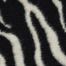 Load image into Gallery viewer, 新品同様品 CELINE セリーヌ ジャケット デニムジャケット ゼブラ ブラック サイズL コットン ウール 中古 4b012286