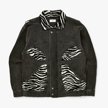 Load image into Gallery viewer, 新品同様品 CELINE セリーヌ ジャケット デニムジャケット ゼブラ ブラック サイズL コットン ウール 中古 4b012286