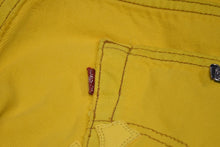 Load image into Gallery viewer, 新品未使用 デニムパンツ U VNTG JEAN BK 501 RED TAB セメタリークロスパッチ イエロー コットン レザー サイズ38 中古 4b012298