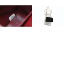 Load image into Gallery viewer, CHANEL シャネル マトラッセ25 Wフラップ Wチェーンショルダーバッグ 3番台 ココマーク ラムスキン ブラック 美品 中古 4b012304