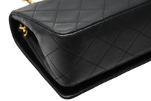 Load image into Gallery viewer, CHANEL シャネル フルフラップ ミニマトラッセ19 Sチェーンショルダーバッグ A2300 1番台 ココマーク ラムスキン ゴールド金具 美品 中古 4b012305