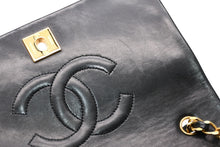 Load image into Gallery viewer, CHANEL シャネル フルフラップ ミニマトラッセ19 Sチェーンショルダーバッグ A2300 1番台 ココマーク ラムスキン ゴールド金具 美品 中古 4b012305