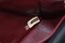 Load image into Gallery viewer, CHANEL シャネル フルフラップ ミニマトラッセ19 Sチェーンショルダーバッグ A2300 1番台 ココマーク ラムスキン ゴールド金具 美品 中古 4b012305