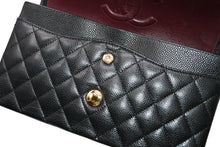 Load image into Gallery viewer, 極美品 CHANEL シャネル マトラッセ25 Wフラップ Wチェーンショルダーバッグ ランダム番台 ココマーク キャビアスキン ブラック 中古 4b012306