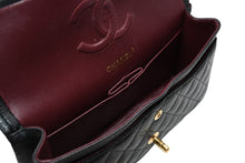 Load image into Gallery viewer, 極美品 CHANEL シャネル マトラッセ25 Wフラップ Wチェーンショルダーバッグ ランダム番台 ココマーク キャビアスキン ブラック 中古 4b012306
