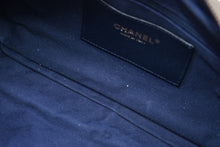 Load image into Gallery viewer, 極美品 CHANEL シャネル Sフラップ Wチェーンショルダーバッグ 17番台 ココマーク ヴィンテージレザー ブラウン グリッター 中古 4b012308