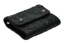 画像をギャラリービューアに読み込む, 新品未使用 CHROME HEARTS クロムハーツ ウェーブ ウォレット セメタリー 二つ折り財布 ブラック レザー シルバー金具 中古 4b012313