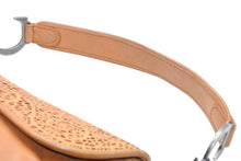 画像をギャラリービューアに読み込む, Christian Dior クリスチャンディオール リミテッドエディション サドルバッグ ワンショルダーバッグ 01-RU-0016 パンチング 美品 中古 4b012345