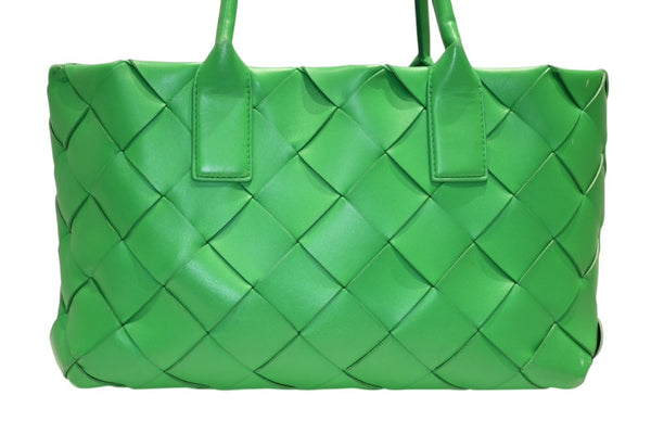 BOTTEGAVENETA ボッテガヴェネタ イントレチャート ハンドバッグ グリーン カーフ ゴールド金具 美品 中古 4b012367