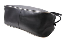 Load image into Gallery viewer, PRADA プラダ ボーリング ハンドバッグ BL0049 ブラック ホワイト レザー シルバー金具 美品 中古 4b012435