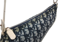 Load image into Gallery viewer, Christian Dior クリスチャンディオール サドルポーチ アクセサリーポーチ CM0044 ネイビー トロッター柄 ガリアーノ期 美品 中古 4b012436