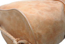 Load image into Gallery viewer, 極美品 BOTTEGAVENETA ボッテガヴェネタ ダブルポケット ワンショルダーバッグ ブラウン スウェード ゴールド金具 中古 4b012453