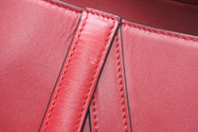 Load image into Gallery viewer, 極美品 CHRISTIAN DIOR クリスチャンディオール ワンショルダーバッグ サドルバッグ 09-MA-0119 イタリア製 レザー ボルドー ゴールド金具 中古 4b012464