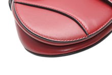 Load image into Gallery viewer, 極美品 CHRISTIAN DIOR クリスチャンディオール ワンショルダーバッグ サドルバッグ 09-MA-0119 イタリア製 レザー ボルドー ゴールド金具 中古 4b012464