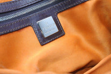 画像をギャラリービューアに読み込む, FENDI フェンディ マンマバケット ワンショルダーバッグ 16059 ウール レザー ブラウン 刺繍 シルバー金具 美品 中古 4b012466