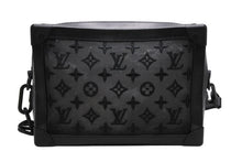 Load image into Gallery viewer, LOUIS VUITTON ルイヴィトン ショルダーバッグ ソフトトランク M53964 メッシュ レザー ブラック 美品 中古 4b012484