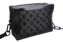 Load image into Gallery viewer, LOUIS VUITTON ルイヴィトン ショルダーバッグ ソフトトランク M53964 メッシュ レザー ブラック 美品 中古 4b012484