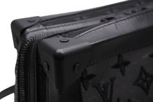 Load image into Gallery viewer, LOUIS VUITTON ルイヴィトン ショルダーバッグ ソフトトランク M53964 メッシュ レザー ブラック 美品 中古 4b012484