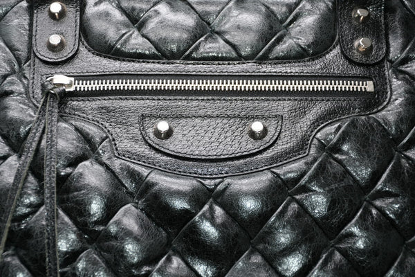 極美品 BALENCIAGA バレンシアガ マトラッセ シティ ハンドバッグ ブラック カーフ シルバー金具 ミニボストン 鞄 168031 中古 4b012486
