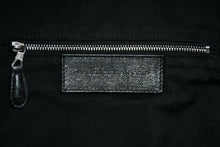 Load image into Gallery viewer, 極美品 BALENCIAGA バレンシアガ マトラッセ シティ ハンドバッグ ブラック カーフ シルバー金具 ミニボストン 鞄 168031 中古 4b012486