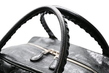 Load image into Gallery viewer, 極美品 BALENCIAGA バレンシアガ マトラッセ シティ ハンドバッグ ブラック カーフ シルバー金具 ミニボストン 鞄 168031 中古 4b012486