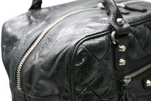 Load image into Gallery viewer, 極美品 BALENCIAGA バレンシアガ マトラッセ シティ ハンドバッグ ブラック カーフ シルバー金具 ミニボストン 鞄 168031 中古 4b012486
