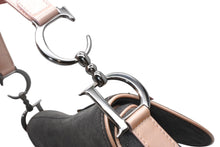 画像をギャラリービューアに読み込む, 極美品 Christian Dior クリスチャンディオール サドルバッグ ワンショルダーバッグ 01RU 0093 グレー ピンク ガリアーノ期 中古 4b012488