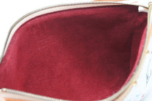 Load image into Gallery viewer, LOUIS VUITTON ルイヴィトン ポシェット アクセソワール アクセサリーポーチ M92649 モノグラム マルチカラー 村上隆 美品 中古 4b012493