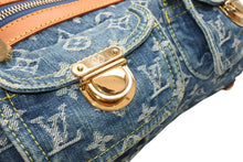 Load image into Gallery viewer, LOUIS VUITTON ルイヴィトン モノグラムデニム バギーPM ショルダーバッグ ワンショルダー M95049 インディゴブルー 美品 中古 4b012494