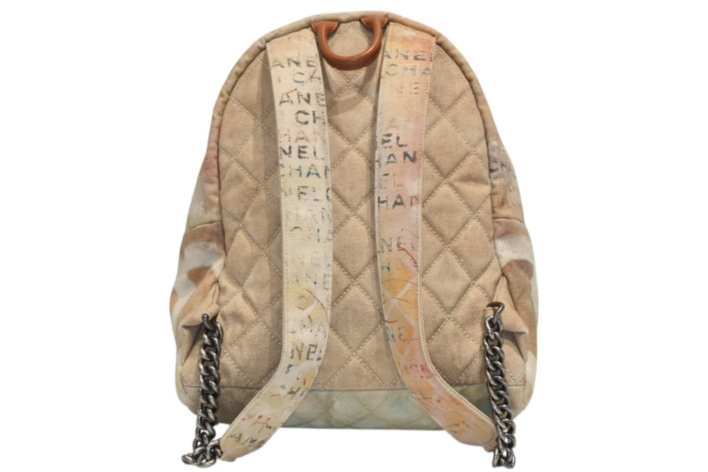 極美品 激レア シャネル CHANEL A92352 2014年コレクション グラフィティ ペイント リュック ベージュ アクト2 中古 4b012495