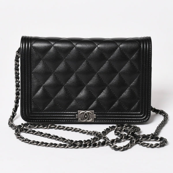 Very Good Condition CHANEL Boy Chanel Chain Shoulder Bag No. 25 Caviar Skin Coco Mark Black Silver Hardware Used 4a005111