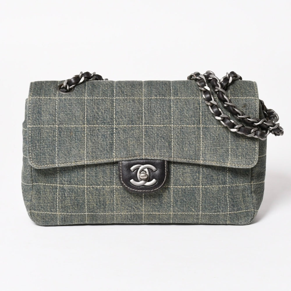 極美品 CHANEL シャネル チョコバー25 Sフラップ Wチェーンショルダーバッグ 6番台 ココマーク デニム インディゴブルー 中古 4a004795