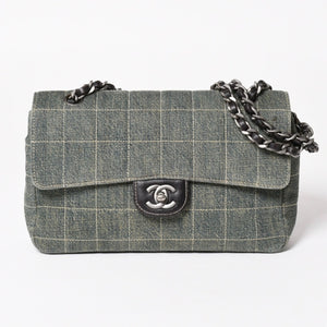 Very good condition CHANEL Chocolate Bar 25 S Flap W Chain Shoulder Bag No. 6 Coco Mark Denim Indigo Blue Used 4a004795