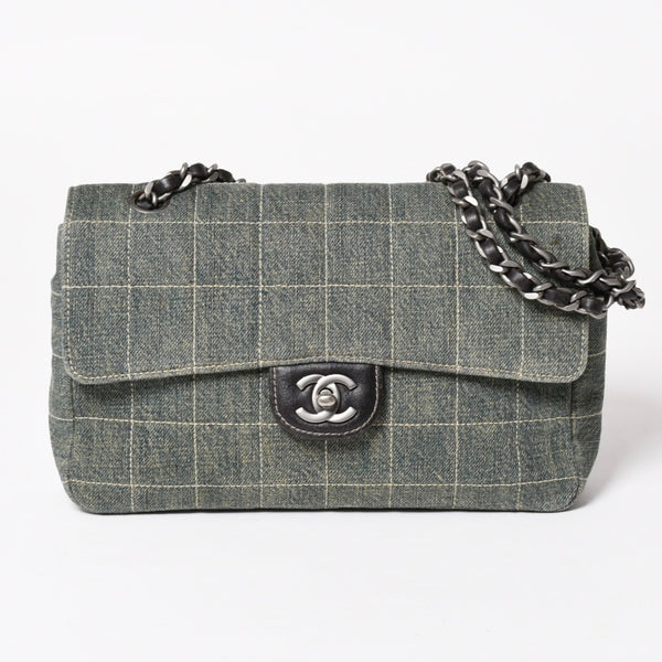 Very good condition CHANEL Chocolate Bar 25 S Flap W Chain Shoulder Bag No. 6 Coco Mark Denim Indigo Blue Used 4a004795