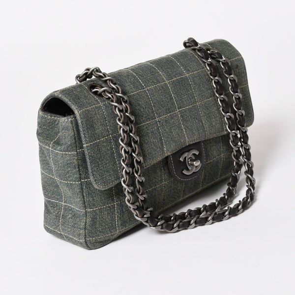 Very good condition CHANEL Chocolate Bar 25 S Flap W Chain Shoulder Bag No. 6 Coco Mark Denim Indigo Blue Used 4a004795