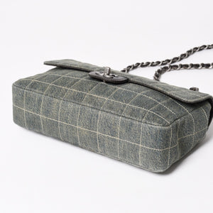 Very good condition CHANEL Chocolate Bar 25 S Flap W Chain Shoulder Bag No. 6 Coco Mark Denim Indigo Blue Used 4a004795