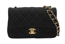 Load image into Gallery viewer, CHANEL シャネル ミニマトラッセ19 Sフラップ Sチェーンショルダーバッグ 19番台 ココマーク コットンジャージー ブラック 美品 中古 4b012512
