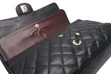 Load image into Gallery viewer, 極美品 CHANEL シャネル マトラッセ25 Wフラップ Wチェーンショルダーバッグ 15番台 ココマーク キャビアスキン ブラック 中古 4b012513