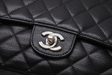 Load image into Gallery viewer, 極美品 CHANEL シャネル マトラッセ25 Wフラップ Wチェーンショルダーバッグ 15番台 ココマーク キャビアスキン ブラック 中古 4b012513